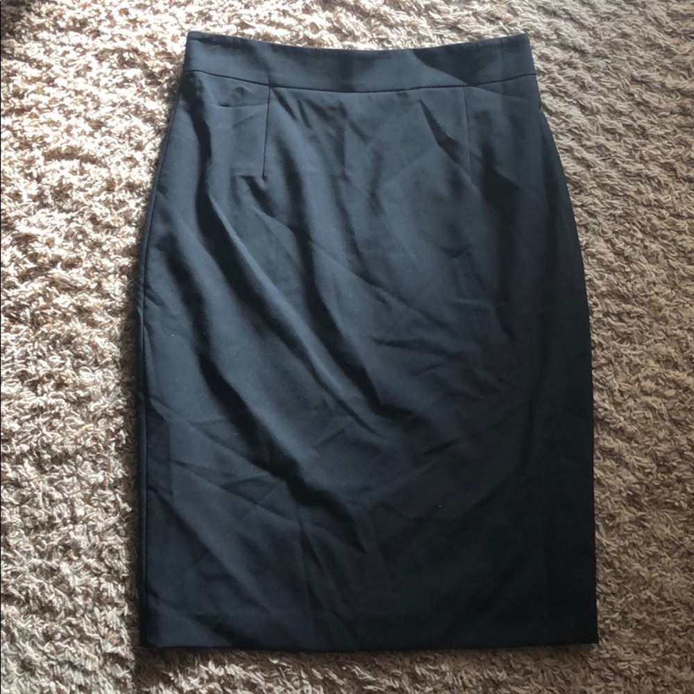 Black pencil skirt